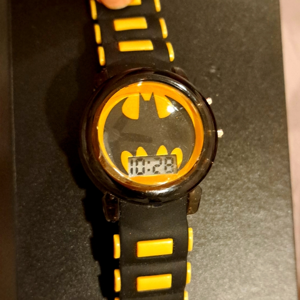 BATMAN WATCH